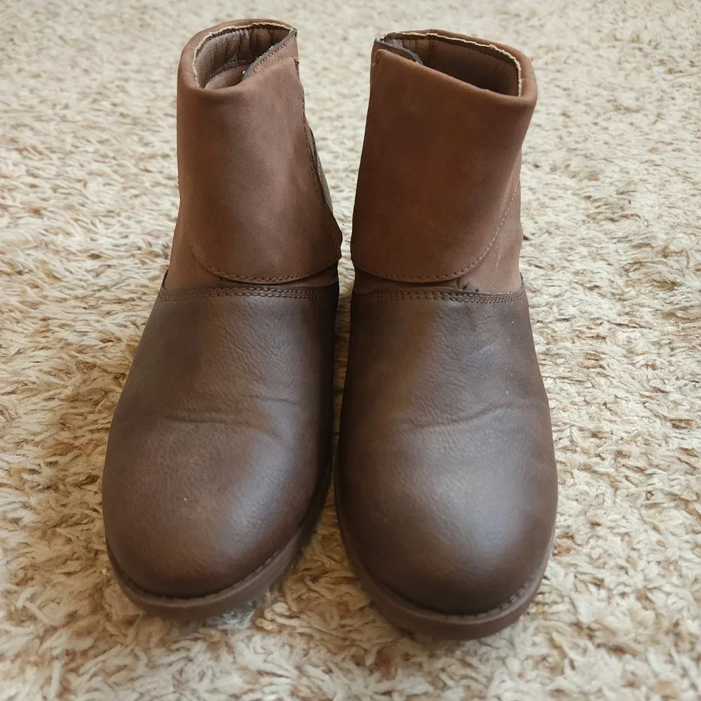 OshKosh B'gosh Ankle Boots Girls Size 3M Brown Two-Tone Faux Suede Booties